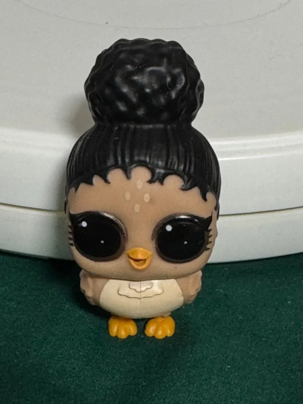 LOL Surprise Pet Owl Foxy Flyer Eye Spy Series Figure MGA Collectibles
